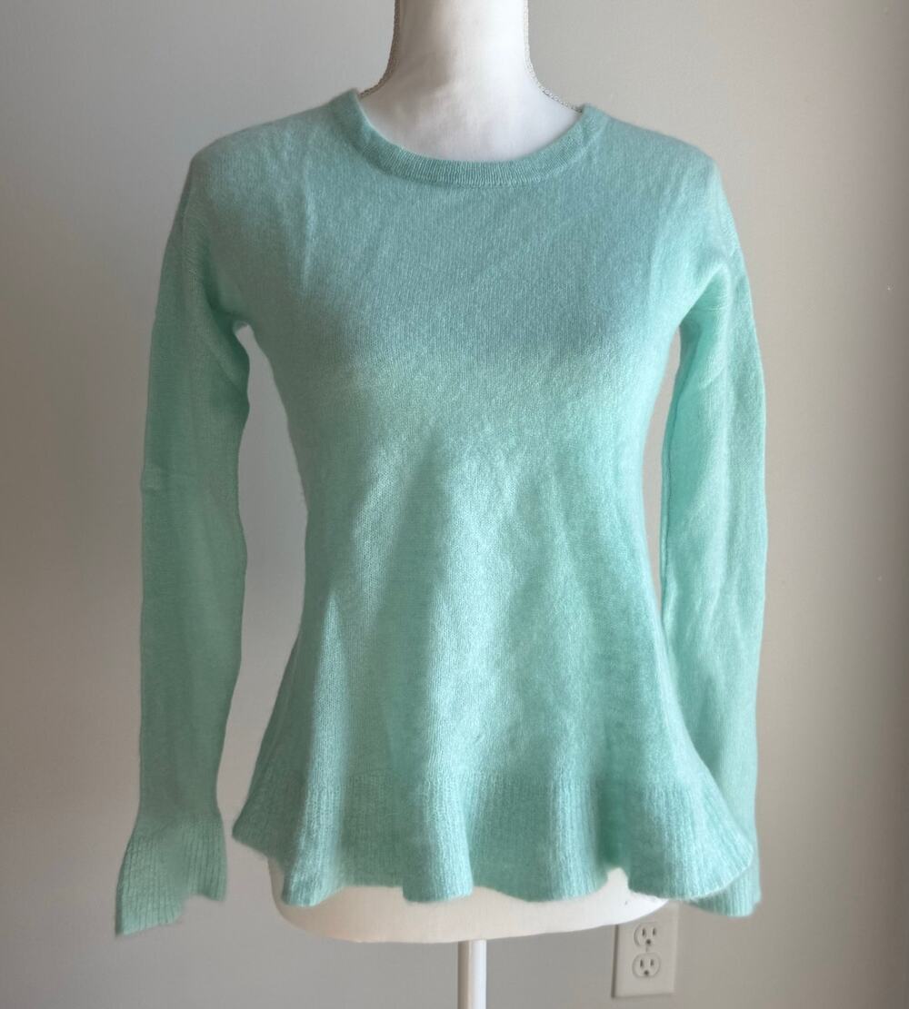 Lord and Taylor Vintage Mint Green Ruffle 100% Cashmere Crewneck Sweater PS